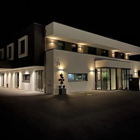 Apartment34 מלון דירות